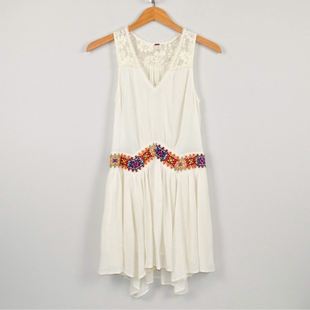 Free People Light Heart Dress with Embroidered Waistline S - Picture 7 of 15
